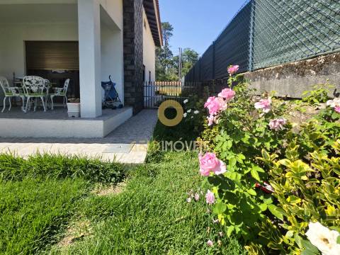 Moradia Isolada T4 Venda em Nogueira do Cravo e Pindelo,Oliveira de Azeméis