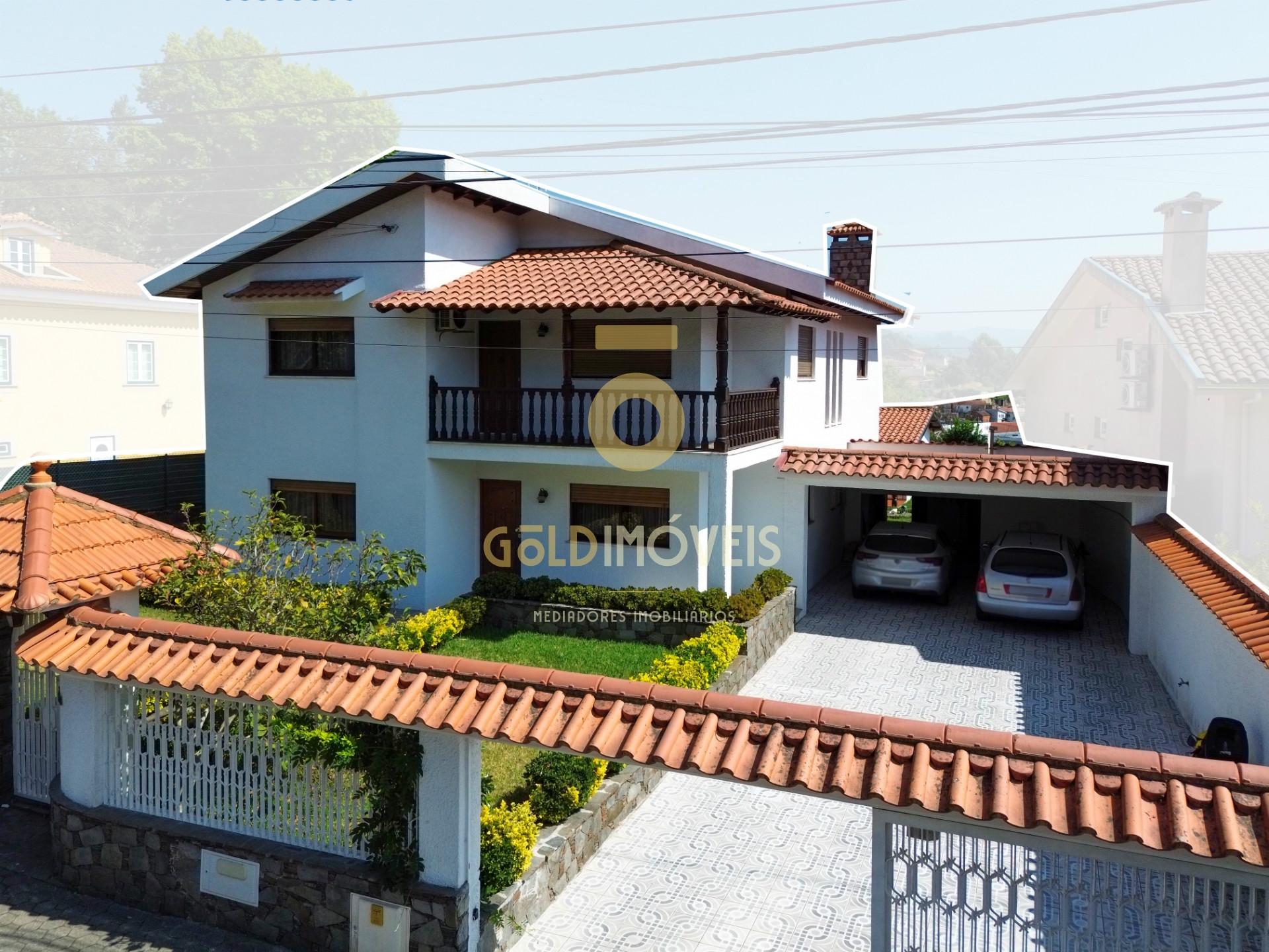 Moradia Isolada T4 Venda em Nogueira do Cravo e Pindelo,Oliveira de Azeméis