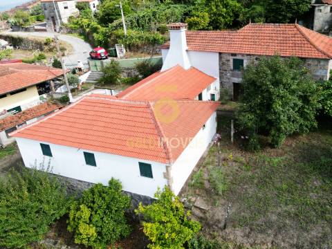 Moradia T3 Venda em Fornelos,Cinfães