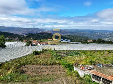 Moradia T3 Venda em Fornelos,Cinfães