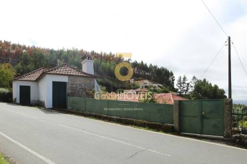 Moradia T3 Venda em Fornelos,Cinfães