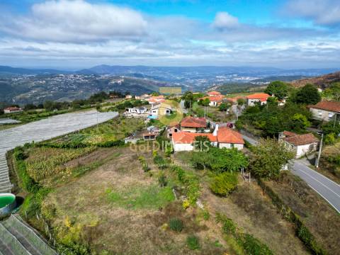 Moradia T3 Venda em Fornelos,Cinfães