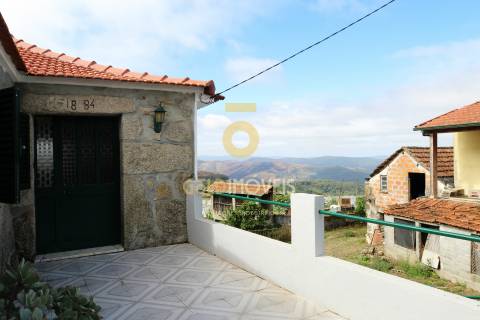 Moradia T3 Venda em Fornelos,Cinfães