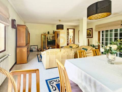 Moradia Isolada T3 Venda em Macieira de Sarnes,Oliveira de Azeméis