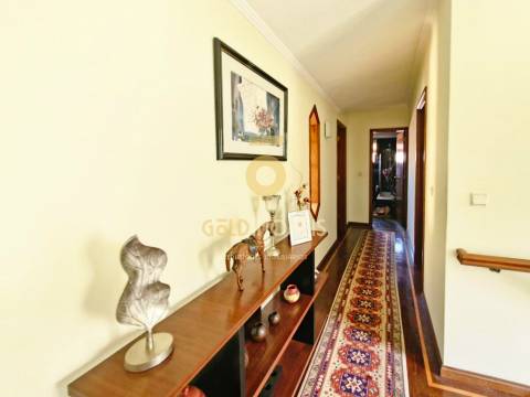 Moradia Isolada T3 Venda em Macieira de Sarnes,Oliveira de Azeméis