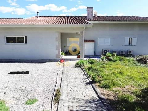Moradia Isolada T3 Venda em Sobrado e Bairros,Castelo de Paiva