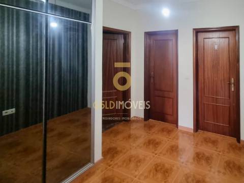 Apartamento T2 Venda em Guilhufe e Urrô,Penafiel
