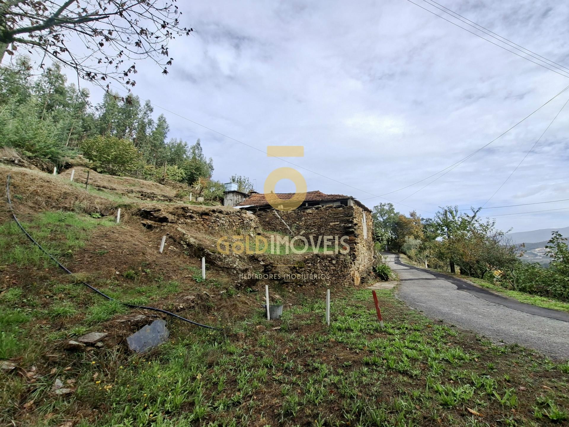 Moradia Rústica T2 Venda em Raiva, Pedorido e Paraíso,Castelo de Paiva