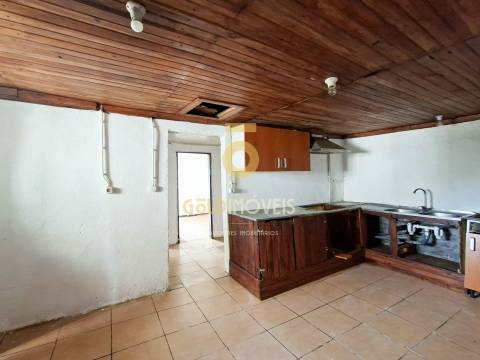 Moradia Rústica T2 Venda em Raiva, Pedorido e Paraíso,Castelo de Paiva