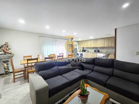 Apartamento T3 Venda em Lourosa,Santa Maria da Feira