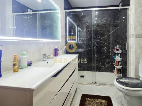 Apartamento T3 Venda em Lourosa,Santa Maria da Feira