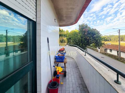 Apartamento T3 Venda em Lourosa,Santa Maria da Feira