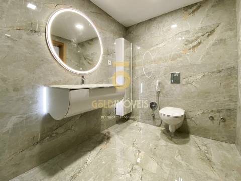 Moradia Geminada T3 Venda em Macieira de Sarnes,Oliveira de Azeméis