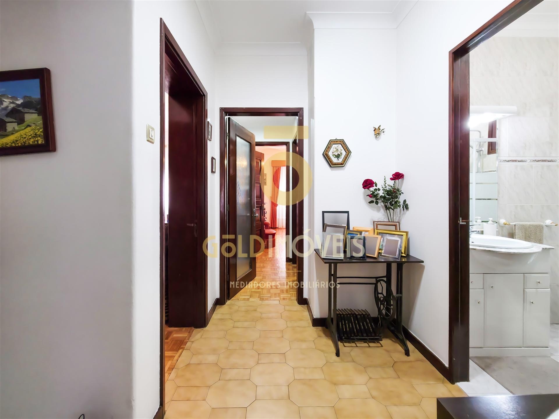 Apartamento T3 DUPLEX Venda em Mafamude e Vilar do Paraíso,Vila Nova de Gaia