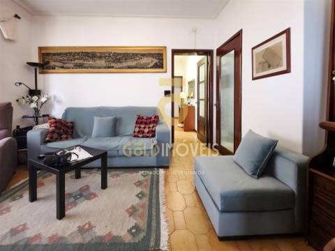 Apartamento T3 DUPLEX Venda em Mafamude e Vilar do Paraíso,Vila Nova de Gaia