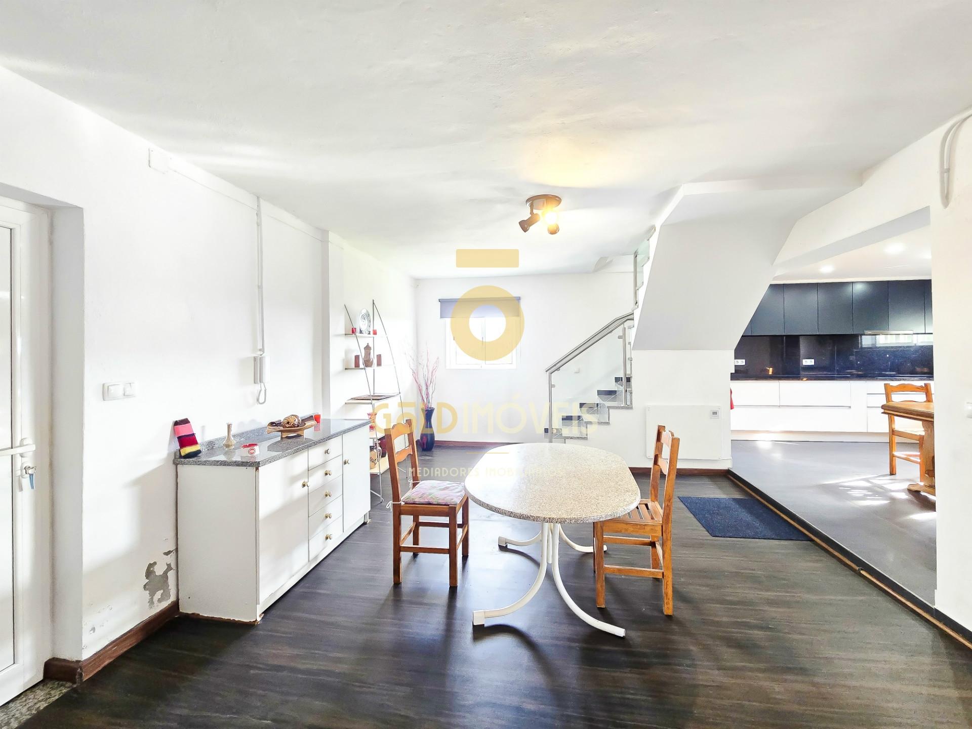 Moradia T4 Venda em Lourosa,Santa Maria da Feira