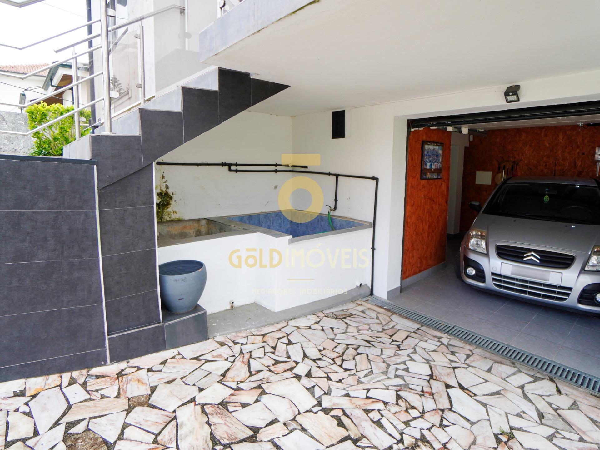 Moradia T4 Venda em Lourosa,Santa Maria da Feira