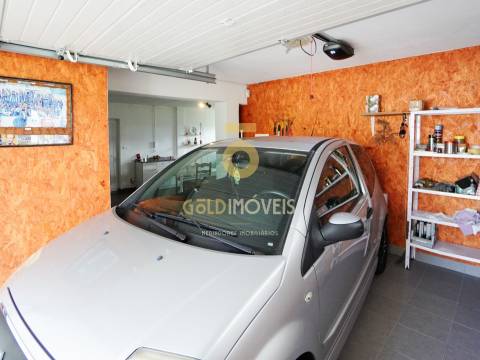 Moradia T4 Venda em Lourosa,Santa Maria da Feira