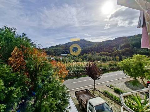 Apartamento T3 Venda em Nespereira,Cinfães