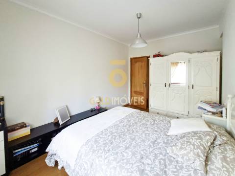 Apartamento T3 Venda em Nespereira,Cinfães