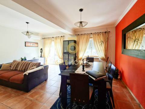 Apartamento T3 Venda em Nespereira,Cinfães