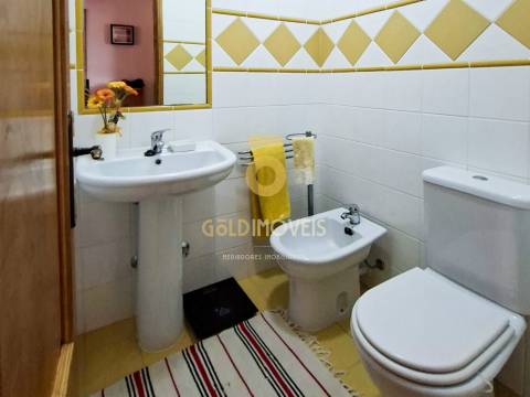 Apartamento T3 Venda em Nespereira,Cinfães