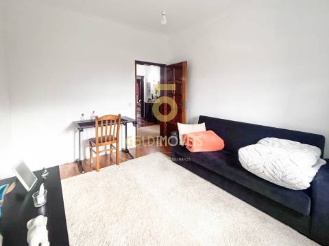 Moradia Isolada T3 Venda em Alpendorada, Várzea e Torrão,Marco de Canaveses