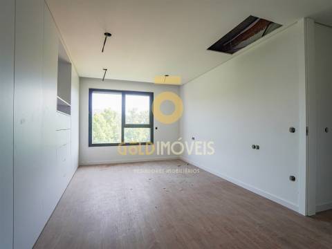 Apartamento T3 Venda em Silvares, Pias, Nogueira e Alvarenga,Lousada