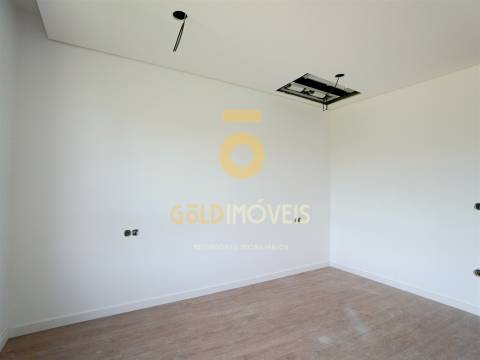 Apartamento T3 Venda em Silvares, Pias, Nogueira e Alvarenga,Lousada