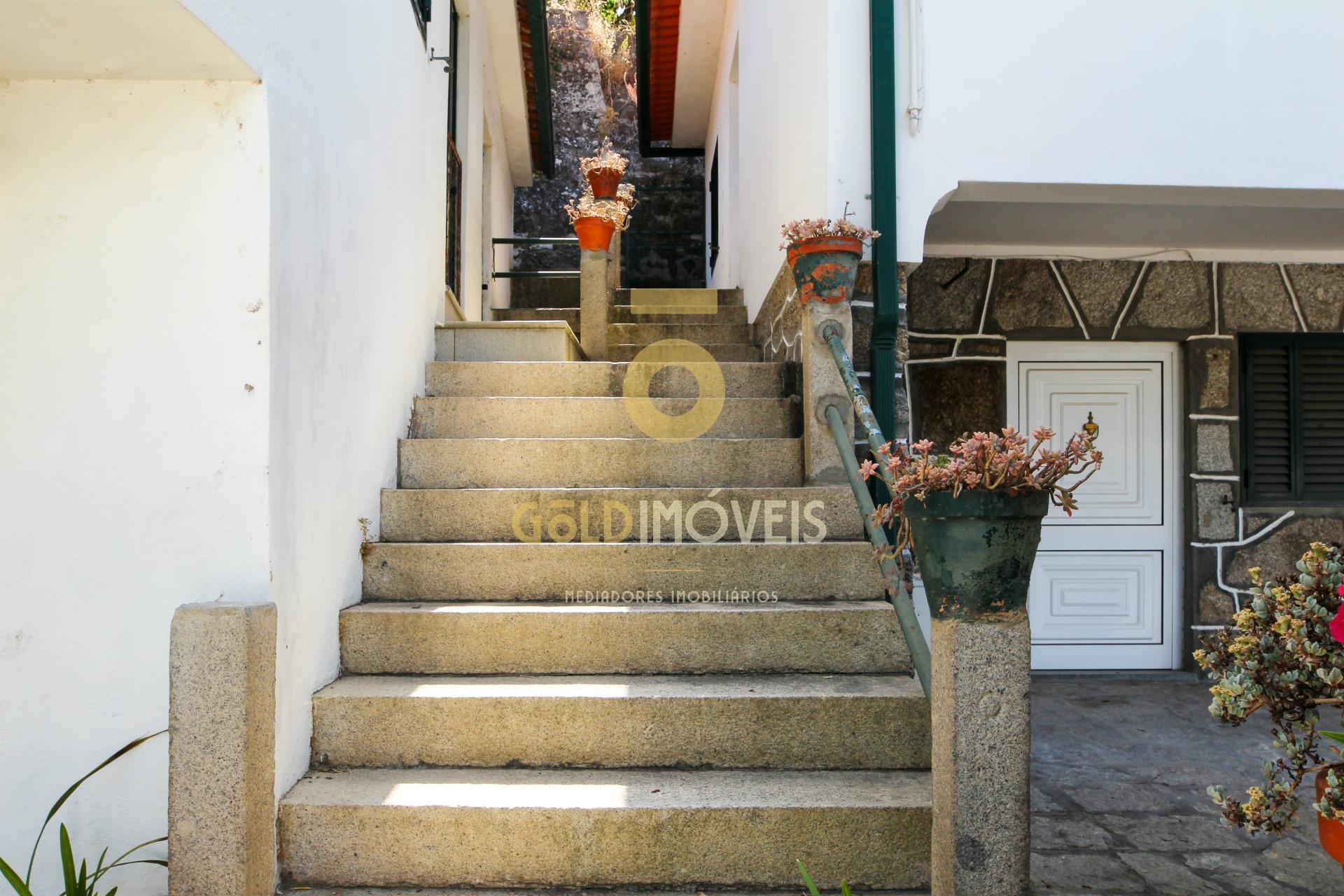 Moradia T4 Venda em Alpendorada, Várzea e Torrão,Marco de Canaveses