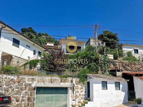 Moradia T4 Venda em Alpendorada, Várzea e Torrão,Marco de Canaveses