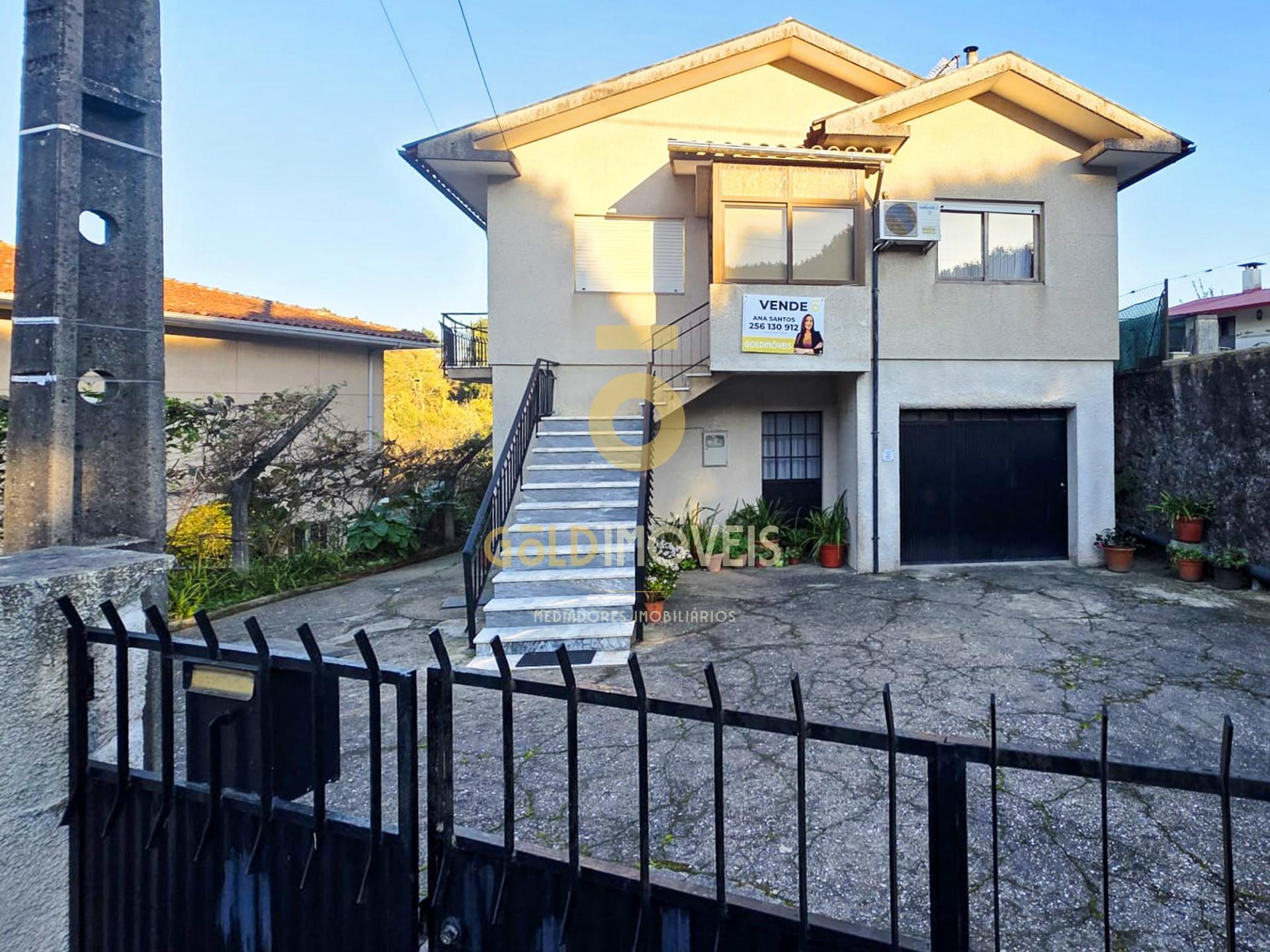 Moradia Isolada T3 Venda em Oliveira de Azeméis, Santiago de Riba-Ul, Ul, Macinhata da Seixa e Madail,Oliveira de Azeméis