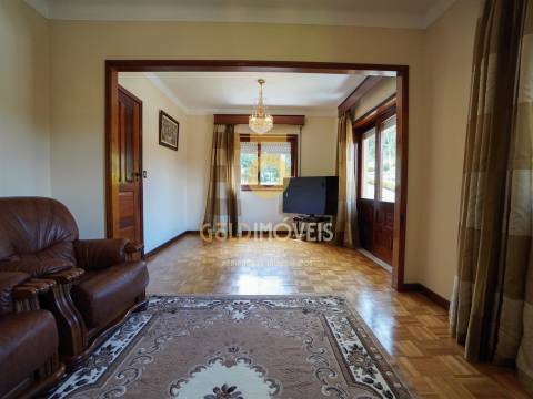 Moradia Isolada T3 Venda em Oliveira de Azeméis, Santiago de Riba-Ul, Ul, Macinhata da Seixa e Madail,Oliveira de Azeméis