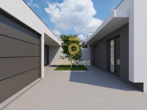 Moradia Geminada T3 Venda em Santa Maria da Feira, Travanca, Sanfins e Espargo,Santa Maria da Feira