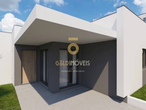 Moradia Geminada T3 Venda em Santa Maria da Feira, Travanca, Sanfins e Espargo,Santa Maria da Feira