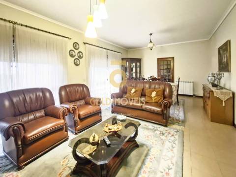 Moradia Isolada T3 Venda em Escapães,Santa Maria da Feira