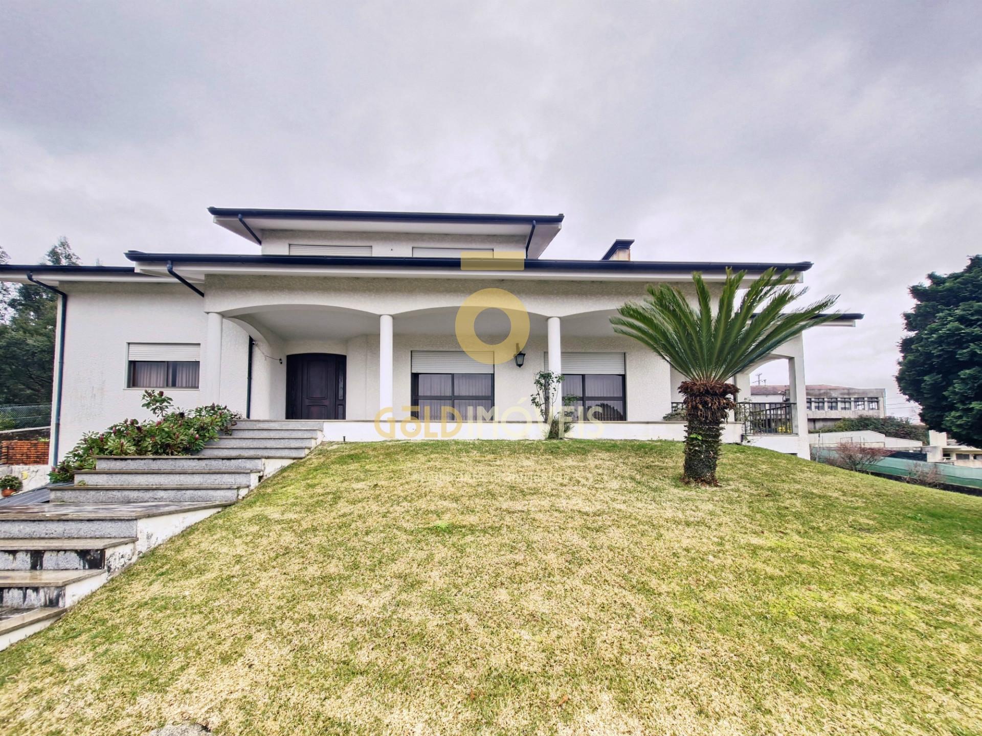 Moradia Isolada T3 Venda em Escapães,Santa Maria da Feira