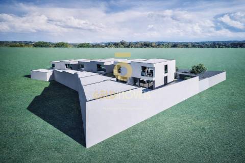 Moradia Geminada T3 Venda em Paços de Brandão,Santa Maria da Feira