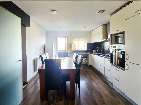 Apartamento T3 DUPLEX Venda em Silvalde,Espinho