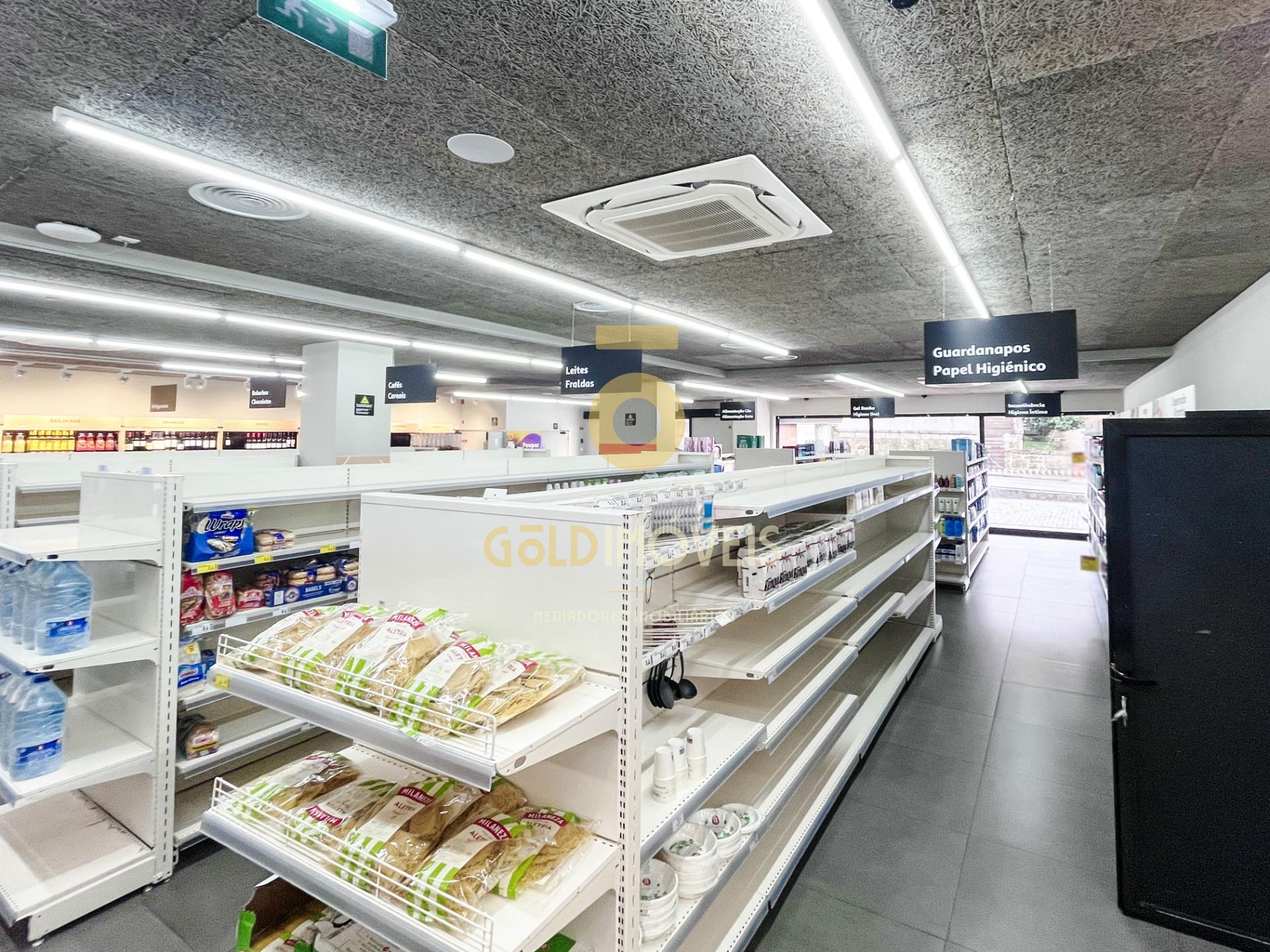 Loja  Venda em Rio de Moinhos,Penafiel