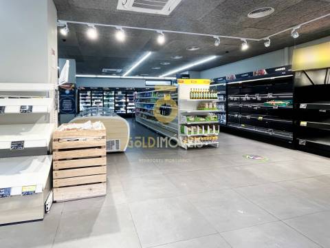 Loja  Venda em Rio de Moinhos,Penafiel