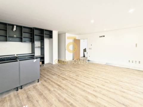 Apartamento T2 Venda em Mansores,Arouca