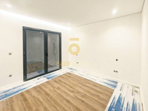 Apartamento T2 Venda em Mansores,Arouca