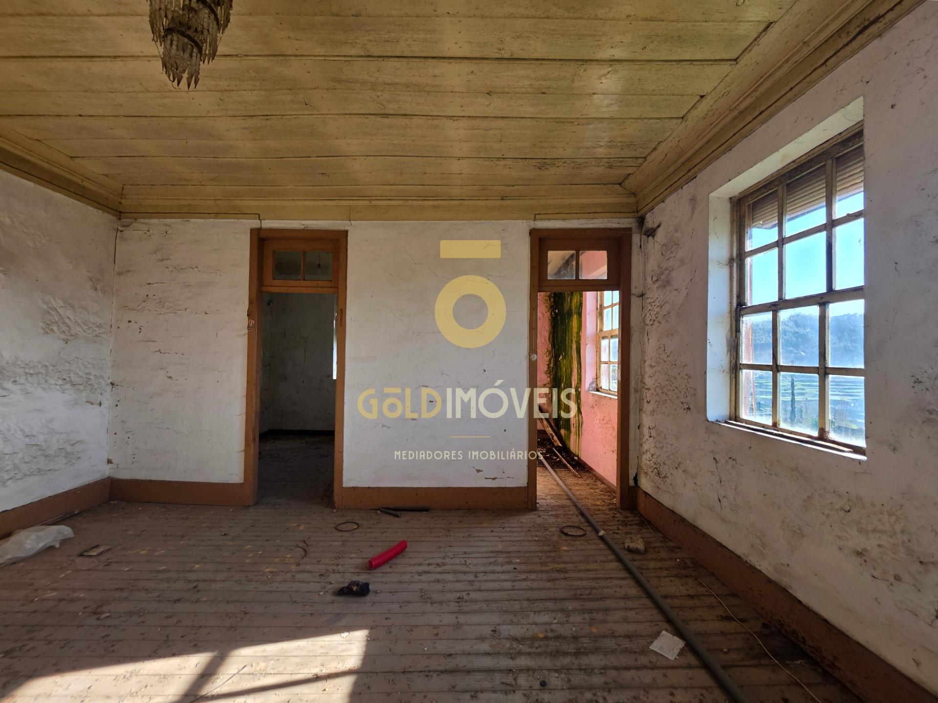 Moradia Isolada T2 Venda em Fornelos,Cinfães