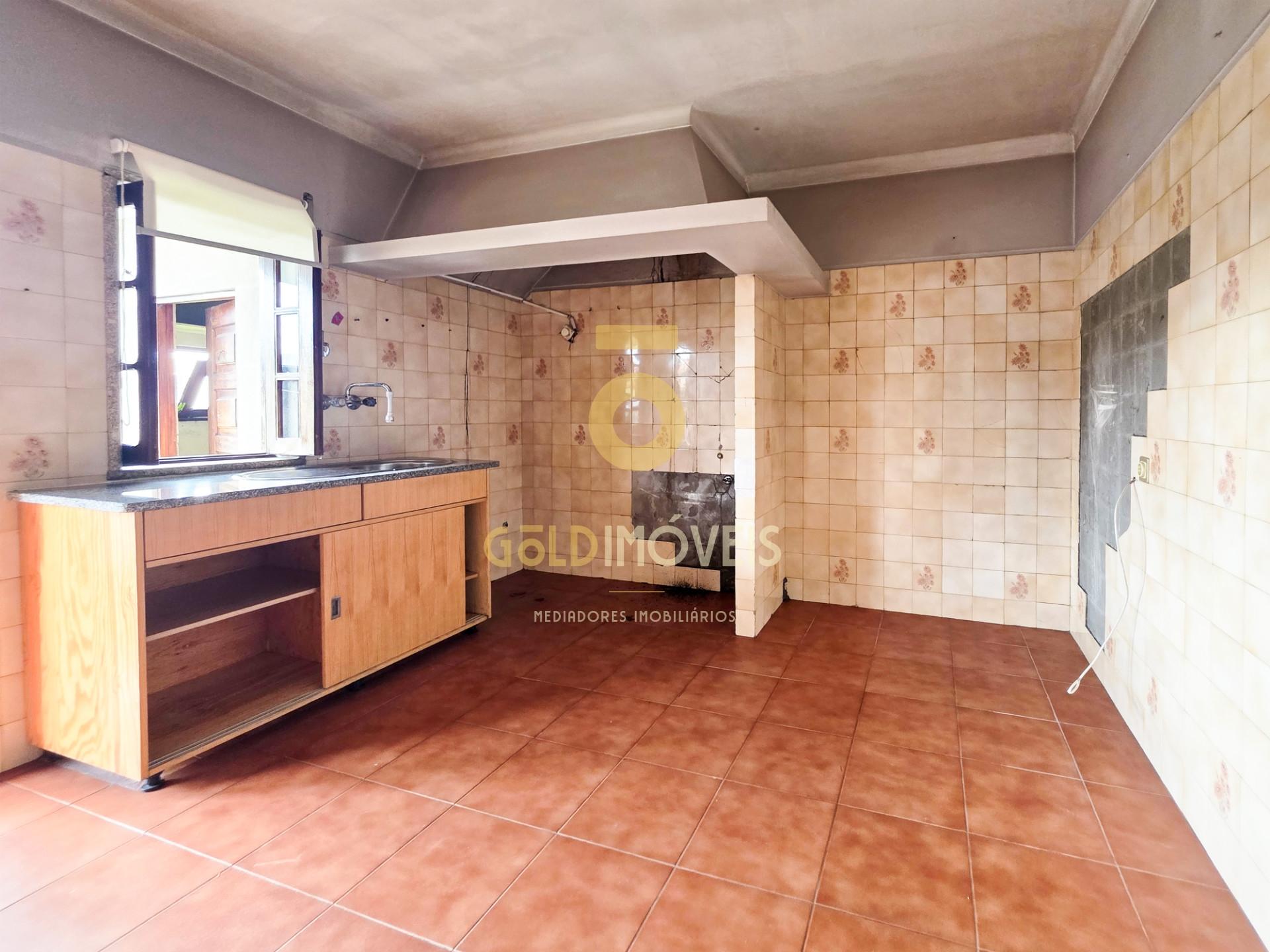 Moradia Rústica T2 Venda em Alpendorada, Várzea e Torrão,Marco de Canaveses