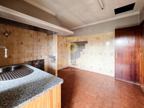 Moradia Rústica T2 Venda em Alpendorada, Várzea e Torrão,Marco de Canaveses