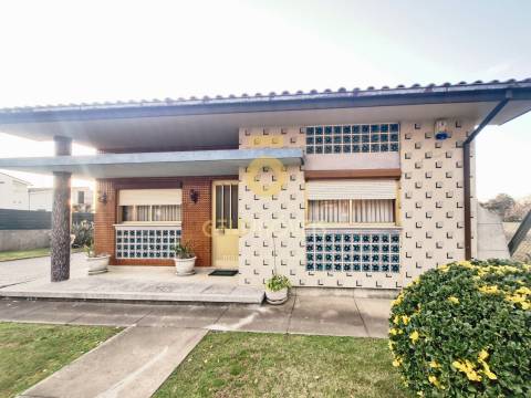 Moradia Isolada T3 Venda em Branca,Albergaria-a-Velha