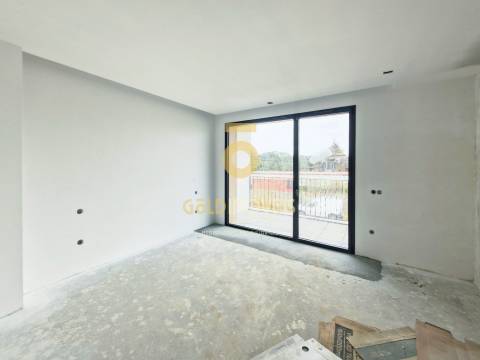 Moradia em Banda T3 Venda em Loureiro,Oliveira de Azeméis