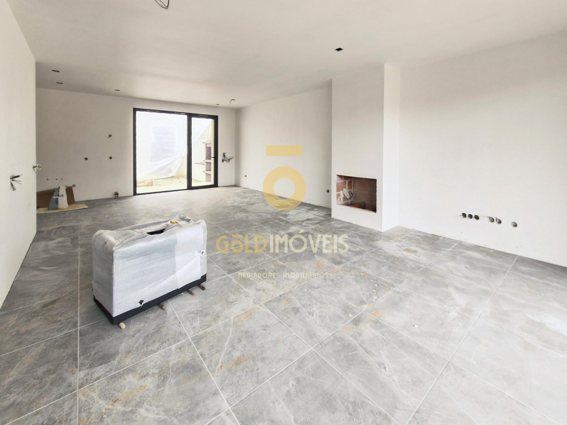 Moradia em Banda T3 Venda em Loureiro,Oliveira de Azeméis