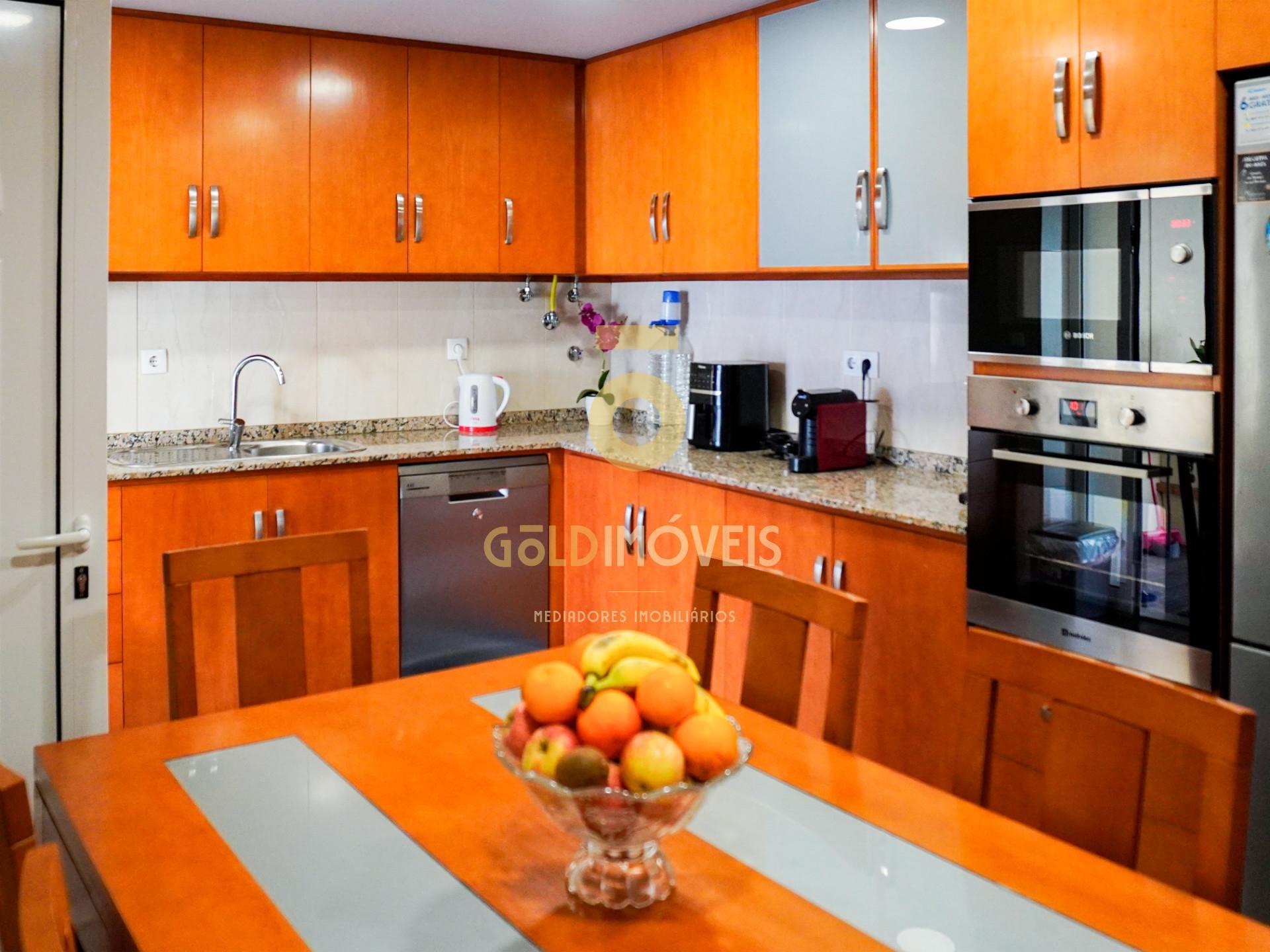 Moradia em Banda T3 Venda em Sobrado e Bairros,Castelo de Paiva